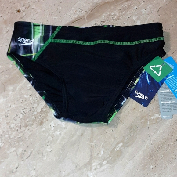 SPEEDO SWIM TRUNKS Powerflex in Green Black 28 NWT - Picture 2 of 5